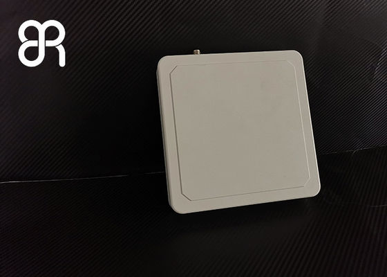 Gain 8dBic Circular Polarization UHF RFID Antenna Anti Vibration Wide Beam